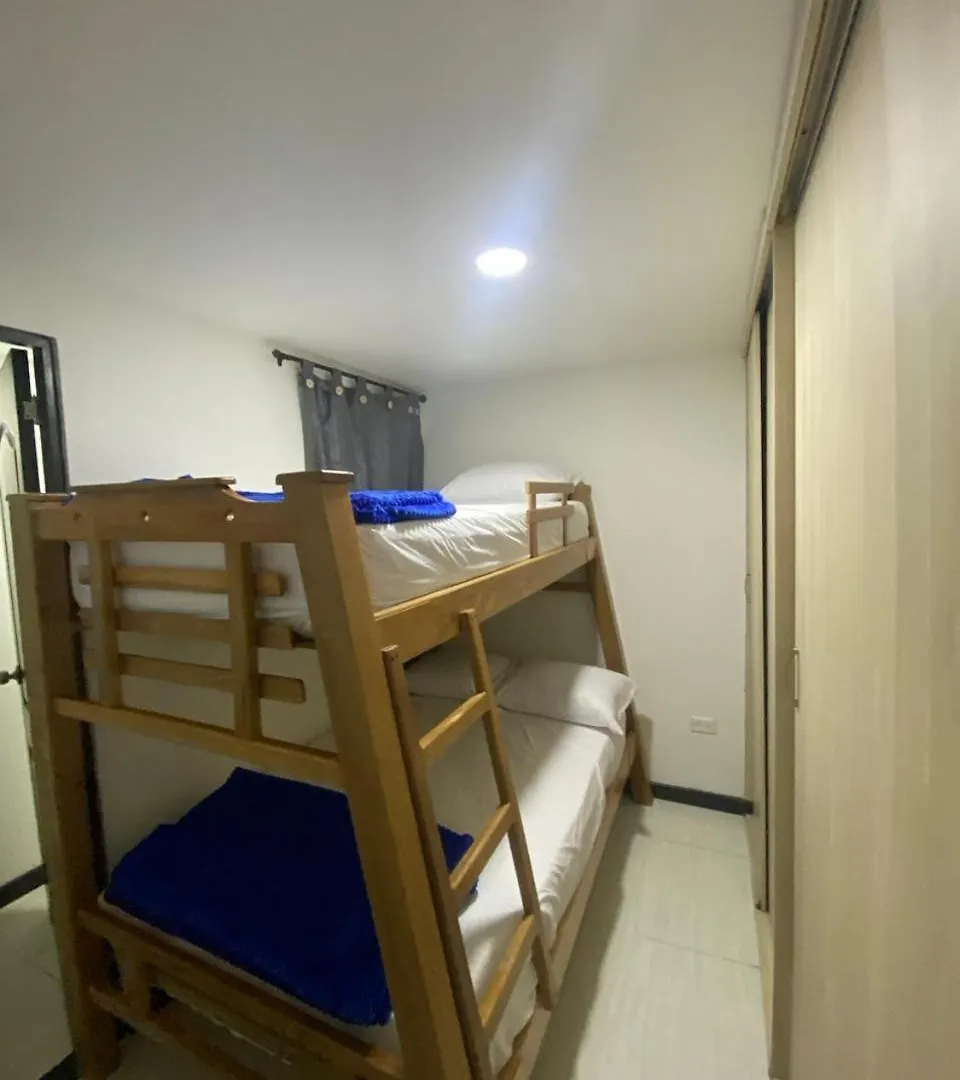 Apartamento Cozy Medellín 0*,  Kolombiya